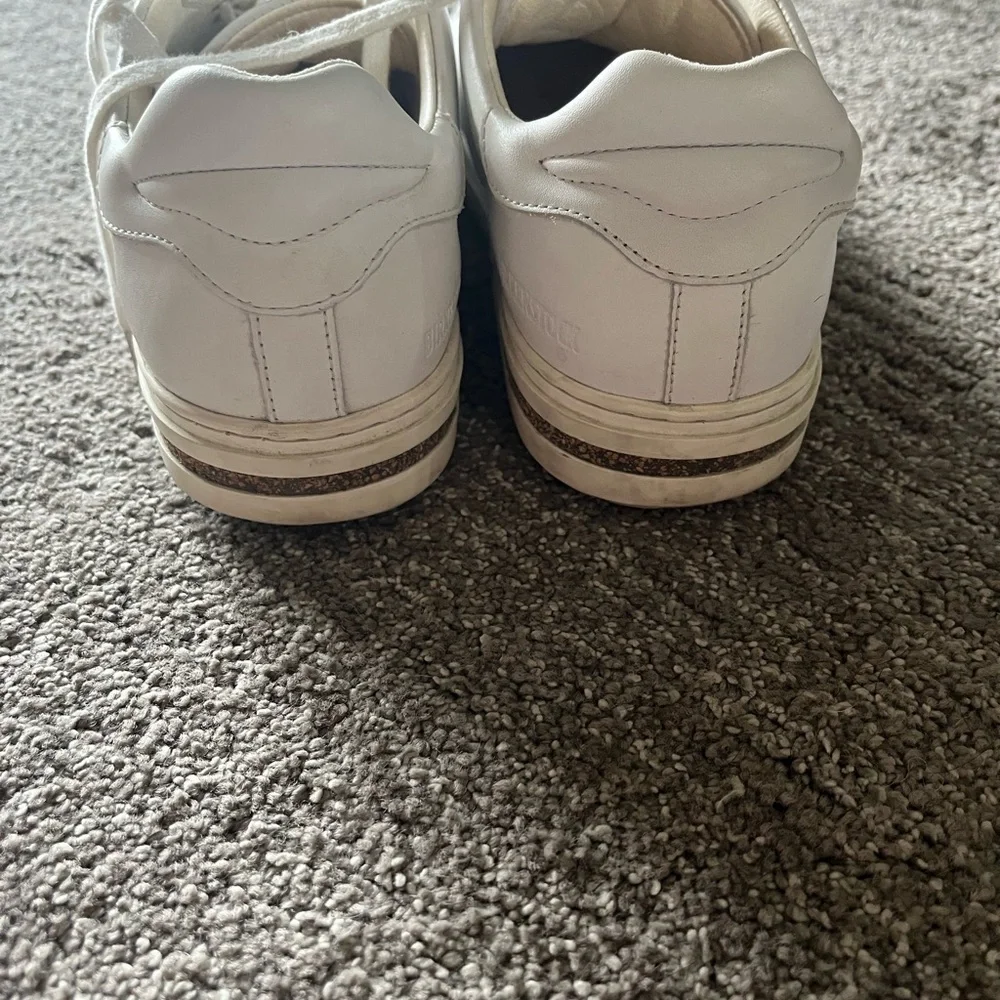 Birkenstock White leather lace up sneakers size 39/8.5 - Picture 3 of 4